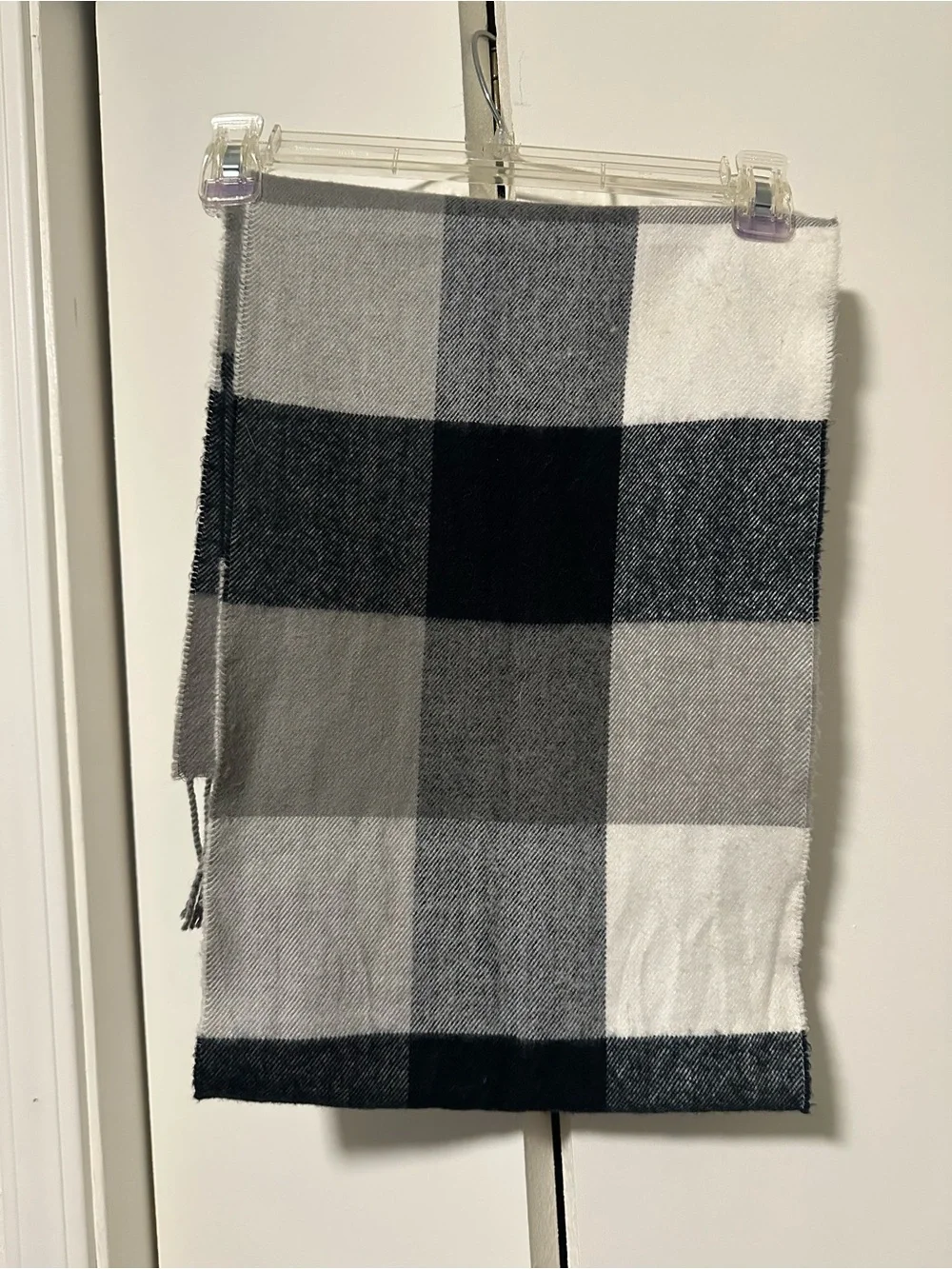 Scottish Classic Grey Plaid Scarf - 100% Cashmere